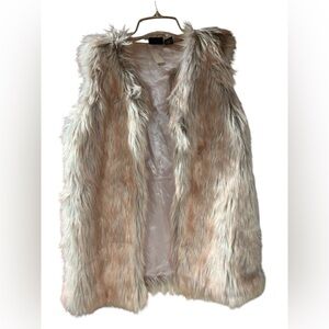 Rachel Zoe Women's Faux Fur Vest Size M NWT